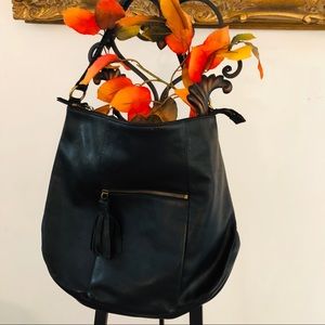Lucky 🍀Brand🍀Large Soft Black Leather Hobo Tote (Smoke Free Home)